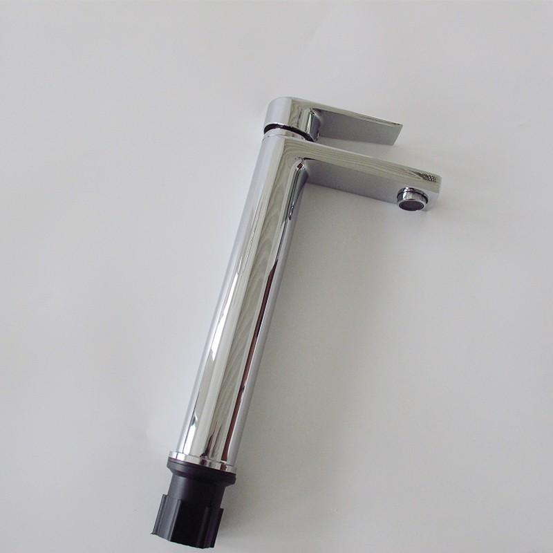Heightened brass basin faucet water taps